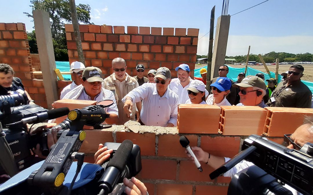 President of Colombia visits the cocoa processing plant built by the Sustainable Territories for Peace Project in Caquetá